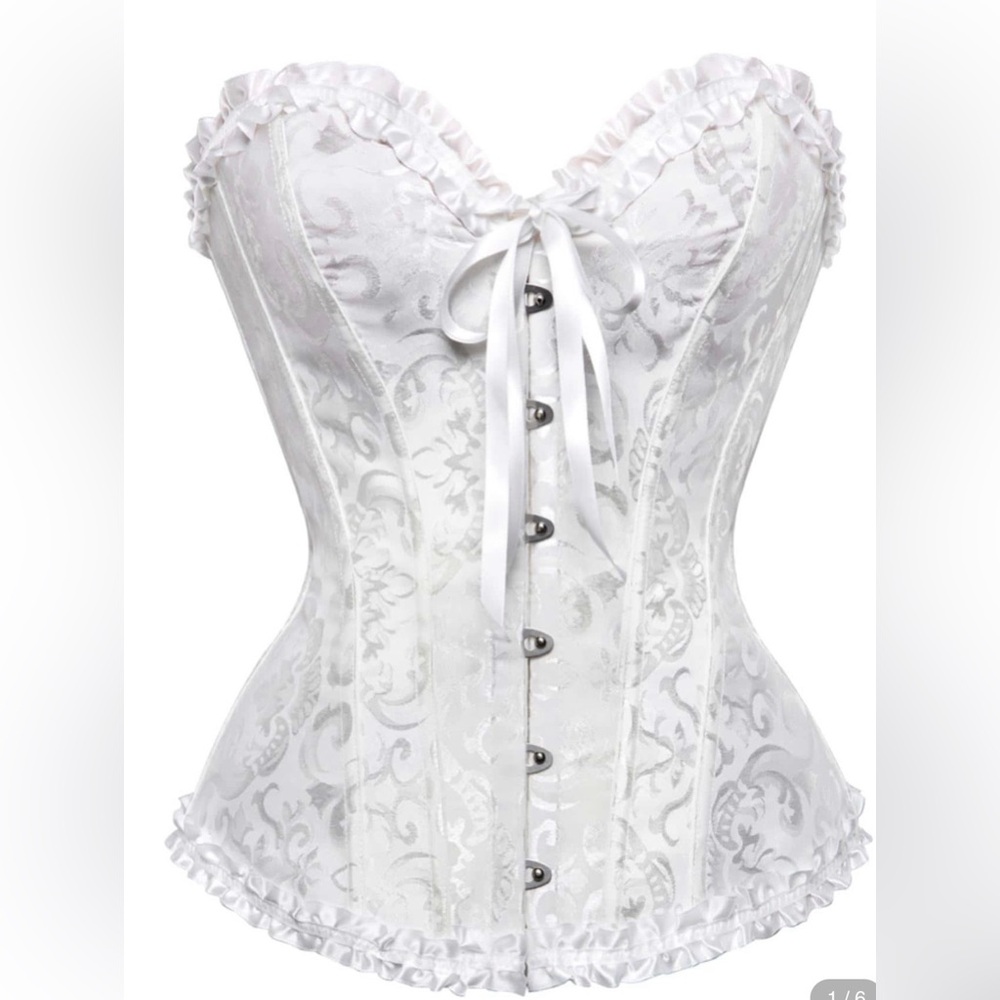 Elegant White Lace-Up Corset